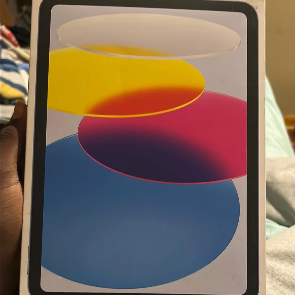 Apple iPad - Black Frame